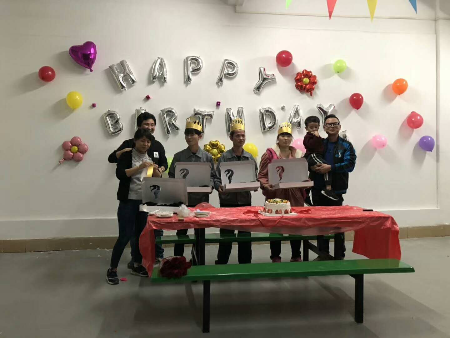 2019年1月公司員工生日會(huì)